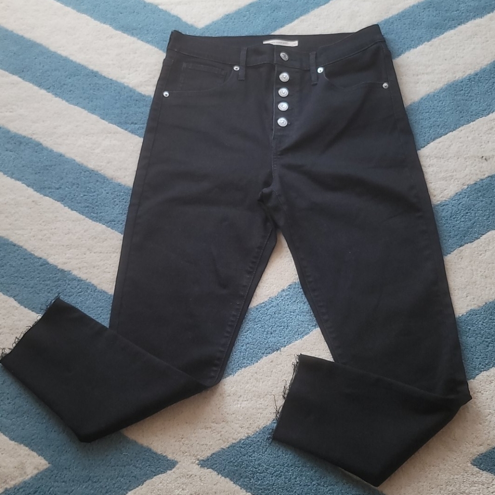 Levi's   black jeans size 32